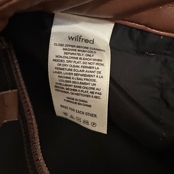 Aritzia Pants - Picture 9 of 13